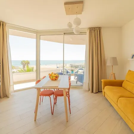 Straordinaria Vista Mare Apartment Alba Adriatica