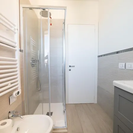 Straordinaria Vista Mare Apartment *