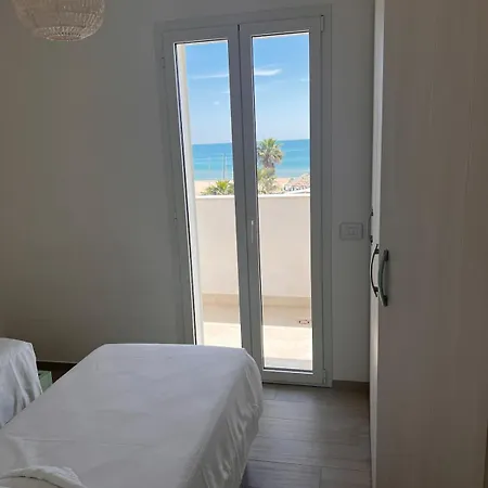 Straordinaria Vista Mare * 알바아드리안티카