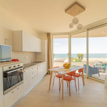 Straordinaria Vista Mare Apartment *